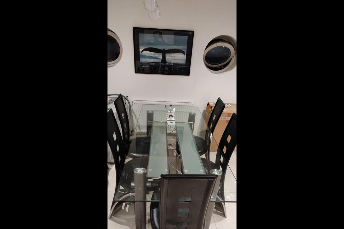 London Stratford - Spacious 2 Bed Flat With Secured Parking & Private Garden מראה חיצוני תמונה